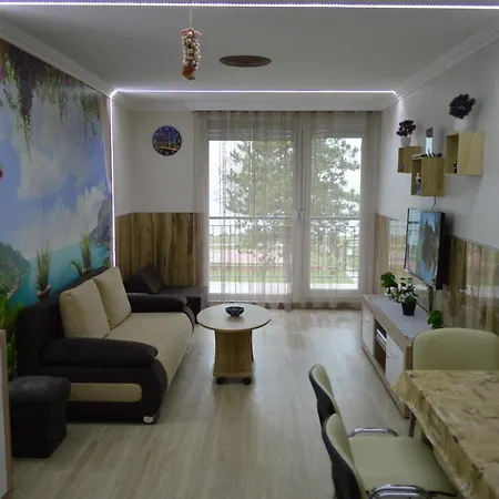 Ezuestpart Granada Koezvetlen Vizparti Premium Apartment *