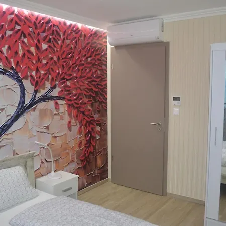Apartamento Ezuestpart Granada Koezvetlen Vizparti Premium Siófok
