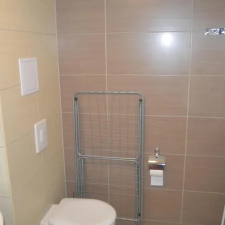 Ezuestpart Granada Koezvetlen Vizparti Premium Siofok